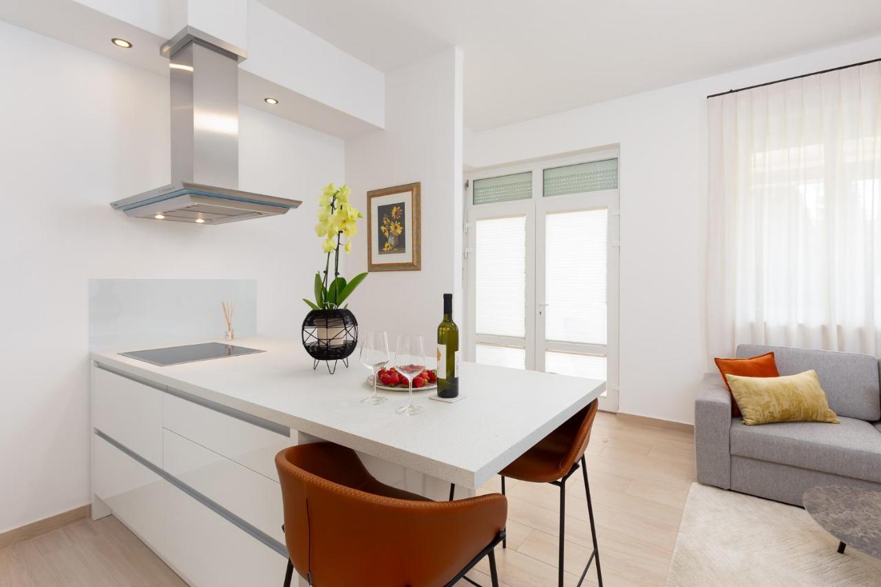 Stylish Apartment Mediterraneo ポレッチ エクステリア 写真